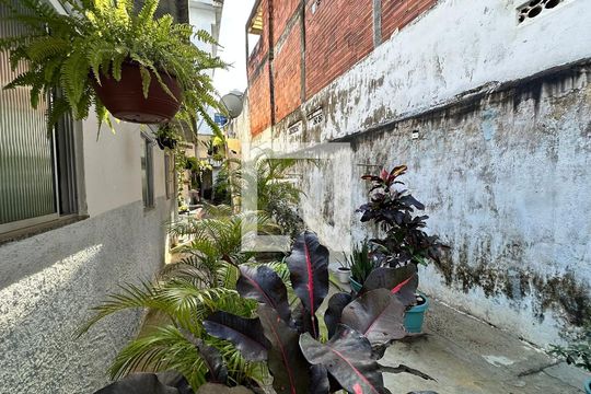 Área externa de casa de condomínio para alugar com 1 quarto, 70m² em Barra da Tijuca, Rio de Janeiro