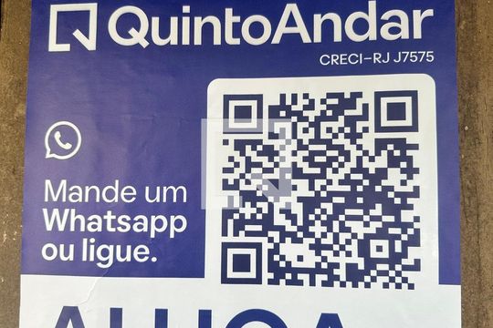 Plaquinha de casa de condomínio para alugar com 1 quarto, 70m² em Barra da Tijuca, Rio de Janeiro