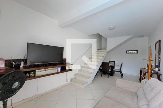 Sala 2 de casa à venda com 6 quartos, 370m² em Méier, Rio de Janeiro