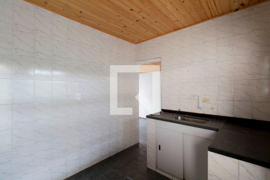Cozinha de casa para alugar com 1 quarto, 60m² em Jardim Popular, São Paulo