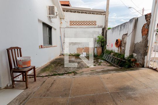 Garagem de casa à venda com 2 quartos, 90m² em Jardim Flamboyant, Campinas
