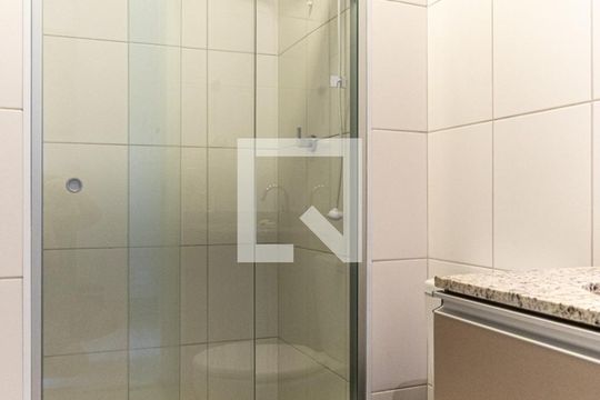 Banheiro - Box de kitnet/studio à venda com 1 quarto, 29m² em Centro Histórico de São Paulo, São Paulo