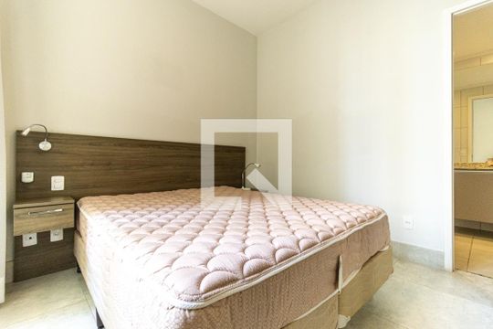 Quarto de kitnet/studio à venda com 1 quarto, 39m² em Centro Histórico de São Paulo, São Paulo