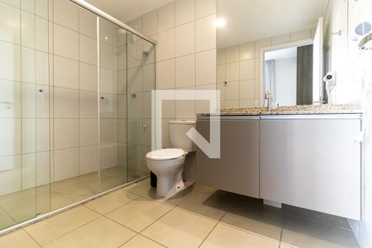 Banheiro de kitnet/studio à venda com 1 quarto, 39m² em Centro Histórico de São Paulo, São Paulo