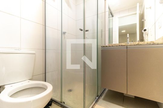 Banheiro de kitnet/studio à venda com 1 quarto, 40m² em Centro Histórico de São Paulo, São Paulo
