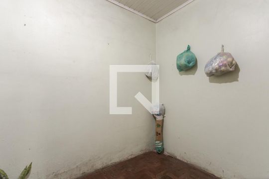 Quarto 3 de casa à venda com 6 quartos, 150m² em Sarandi, Porto Alegre