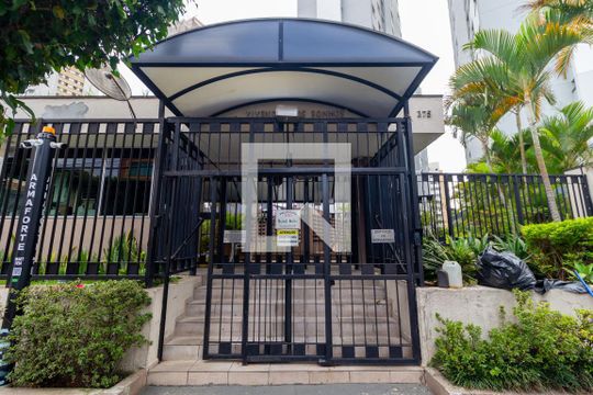 Fachada de apartamento à venda com 2 quartos, 47m² em Belenzinho, São Paulo