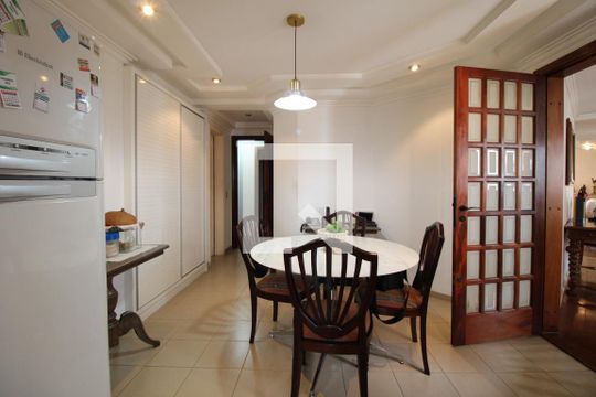 Cozinha de apartamento para alugar com 4 quartos, 270m² em Vila Ida, São Paulo