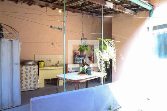 Área de Serviço de casa à venda com 2 quartos, 204m² em Alto Caiçaras, Belo Horizonte