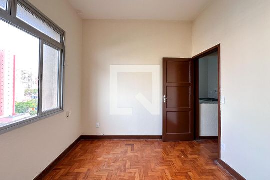 Quarto de apartamento para alugar com 1 quarto, 50m² em Barra Funda, São Paulo