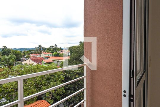 Sala - varanda de apartamento para alugar com 2 quartos, 52m² em Jardim dos Ipês, Cotia