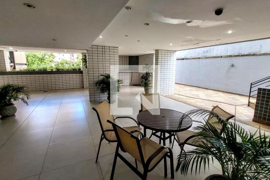 Área comum de apartamento para alugar com 2 quartos, 77m² em Lourdes, Belo Horizonte