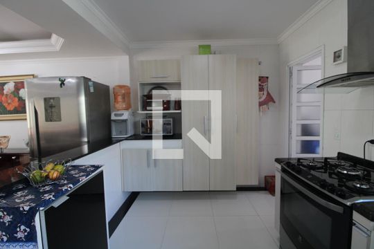 Cozinha de casa à venda com 4 quartos, 289m² em Vila Romano, São Paulo