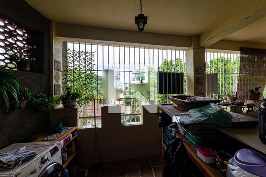 Quarto 1 de casa à venda com 4 quartos, 340m² em Morro do Estado, Niterói
