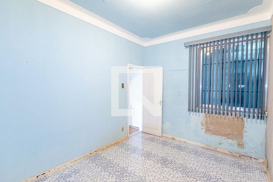 Quarto de Serviço de casa à venda com 4 quartos, 340m² em Morro do Estado, Niterói