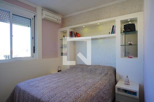 Quarto 1 de apartamento para alugar com 2 quartos, 56m² em Protásio Alves, Porto Alegre
