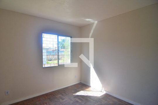 Quarto 2 de casa à venda com 6 quartos, 144m² em Bairro Fátima, Canoas