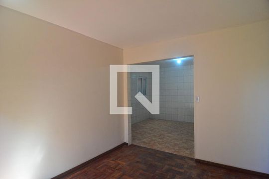 Sala de jantar de casa à venda com 6 quartos, 144m² em Bairro Fátima, Canoas