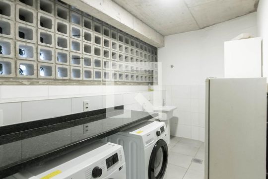 Lavanderia de apartamento para alugar com 2 quartos, 60m² em Vila São Pedro, Santo André