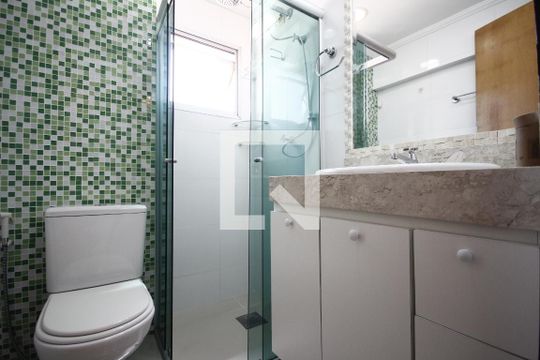Banheiro de apartamento à venda com 2 quartos, 56m² em Vila Mariana, São Paulo