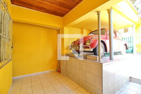 Entrada de casa à venda com 4 quartos, 220m² em Vila Alpina, Santo André