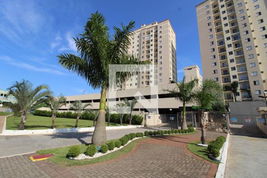 Fachada de apartamento para alugar com 2 quartos, 47m² em Jardim Adutora, São Paulo