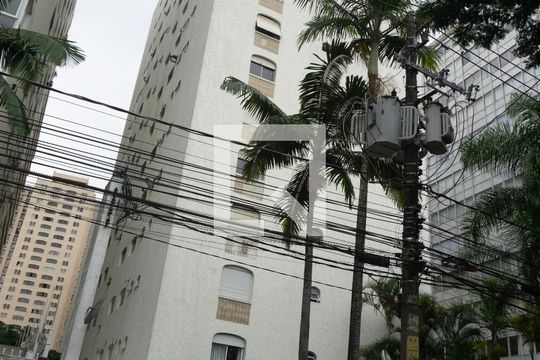 Fachada de apartamento à venda com 3 quartos, 210m² em Morro dos Ingleses, São Paulo