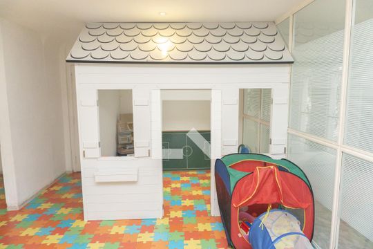 Área comum - Playground de apartamento à venda com 3 quartos, 210m² em Morro dos Ingleses, São Paulo