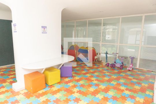 Área comum - Playground de apartamento à venda com 3 quartos, 210m² em Morro dos Ingleses, São Paulo