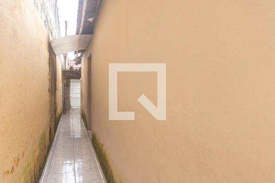 Quintal de casa à venda com 2 quartos, 147m² em Santa Terezinha, São Bernardo do Campo