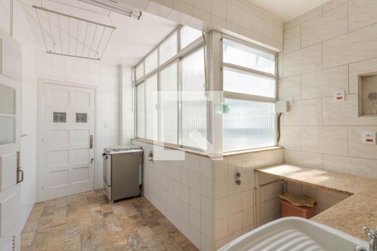Área de Serviço de apartamento à venda com 3 quartos, 147m² em Independência, Porto Alegre