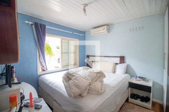 Quarto 1 - Casa 1 de casa à venda com 5 quartos, 140m² em Espírito Santo, Porto Alegre