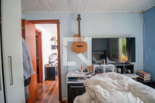 Quarto 1 - Casa 1 de casa à venda com 5 quartos, 140m² em Espírito Santo, Porto Alegre