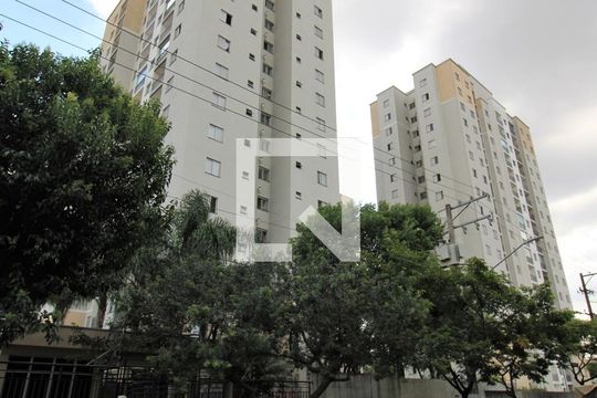 Fachada de apartamento à venda com 2 quartos, 58m² em Lapa de Baixo, São Paulo