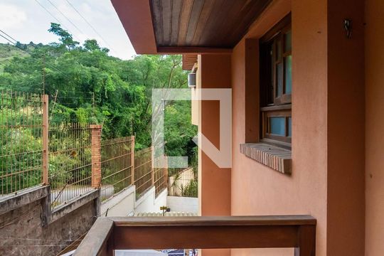 Varanda da Sala de casa de condomínio à venda com 3 quartos, 150m² em Espírito Santo, Porto Alegre