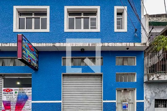 Fachada de kitnet/studio para alugar com 1 quarto, 16m² em Jardim do Estádio, Santo André