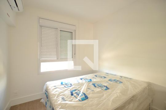 Quarto de apartamento para alugar com 1 quarto, 40m² em Partenon, Porto Alegre