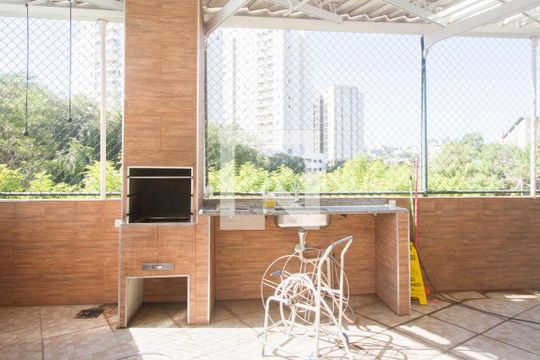 Churrasqueira de apartamento para alugar com 2 quartos, 48m² em Vila Maracanã, São Paulo