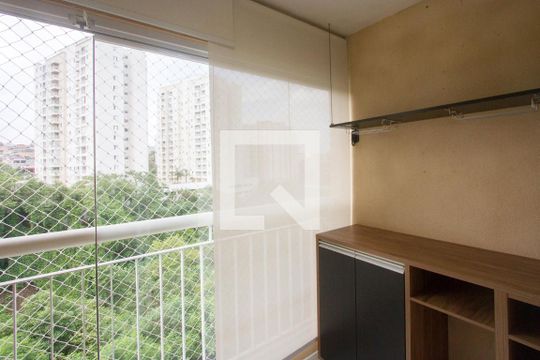 Varanda de apartamento para alugar com 2 quartos, 48m² em Vila Maracanã, São Paulo