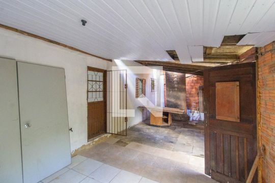 Área de Serviço de casa para alugar com 2 quartos, 250m² em Parque dos Eucalíptos, Gravataí