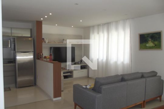Casa para alugar com 3 quartos, 179m² em Jacarepaguá, Rio de Janeiro