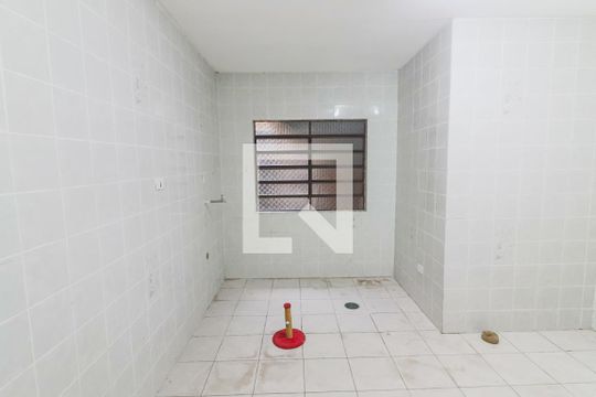 Casa para alugar com 2 quartos, 170m² em Vila Sonia, São Paulo