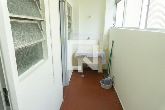 Área de serviço de apartamento à venda com 3 quartos, 98m² em Bela Vista, São Paulo