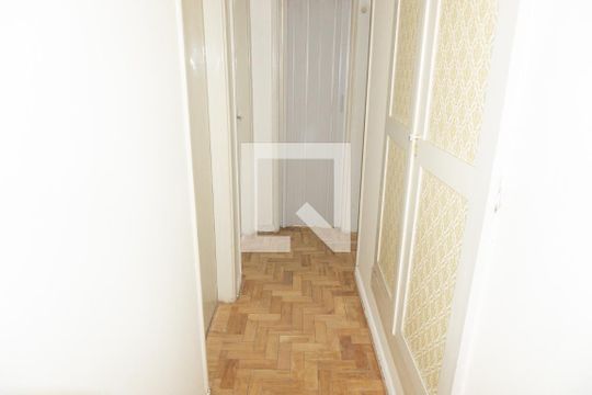 Corredor de apartamento à venda com 3 quartos, 98m² em Bela Vista, São Paulo