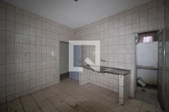 Cozinha de apartamento para alugar com 2 quartos, 60m² em Cidade Nova São Miguel, São Paulo