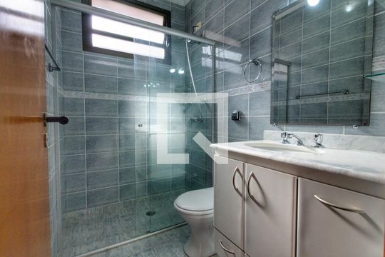 Casa à venda com 4 quartos, 150m² em Ipiranga, São Paulo