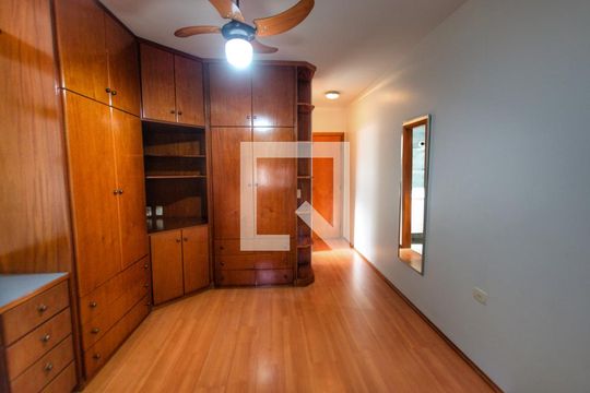 Casa à venda com 4 quartos, 150m² em Ipiranga, São Paulo