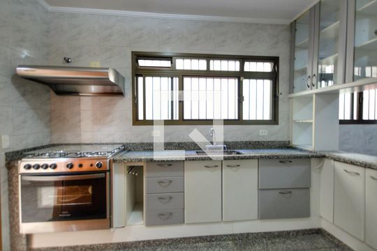 Casa à venda com 4 quartos, 150m² em Ipiranga, São Paulo