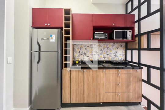 Cozinha de kitnet/studio para alugar com 1 quarto, 25m² em Perdizes, São Paulo