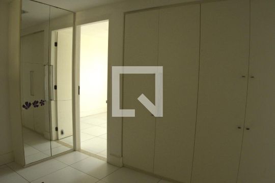 Quarto de apartamento para alugar com 2 quartos, 150m² em Rio Vermelho, Salvador